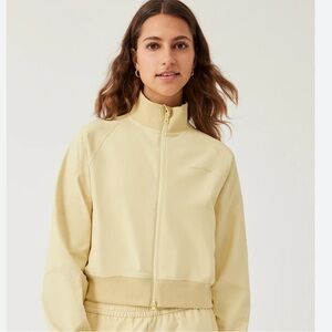 Outdoor Voices Women’s High Stride Track Jacket Butter Yellow | Size Small